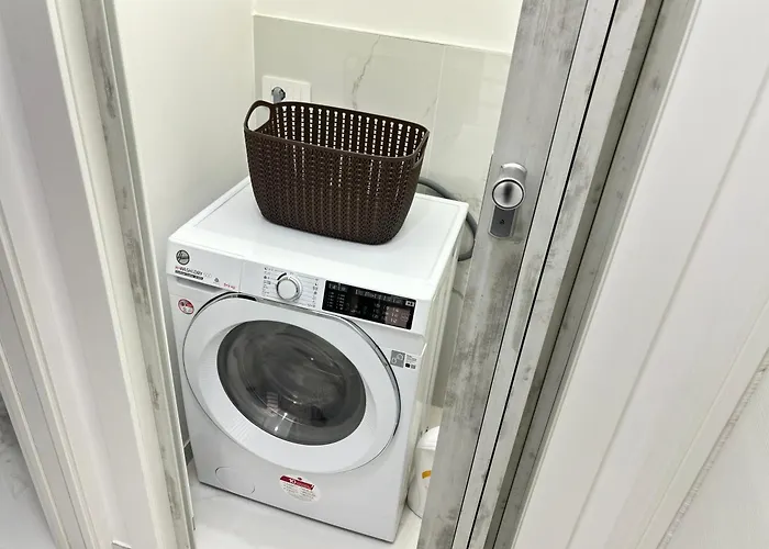 Your Home, Two Steps From The Sea Bari