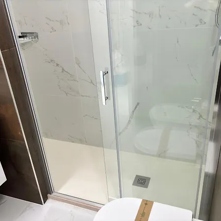 Your Home, Two Steps From The Sea Apartamento *