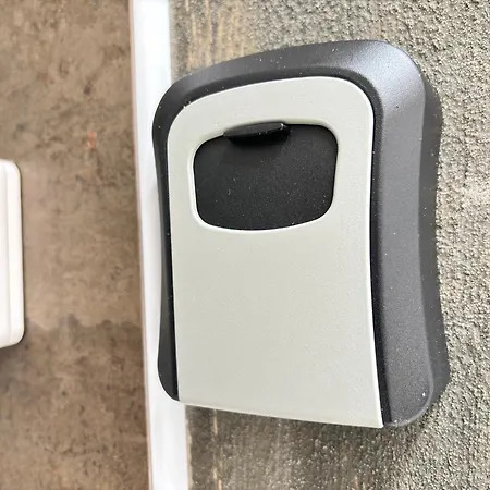 Your Home, Two Steps From The Sea * Bari